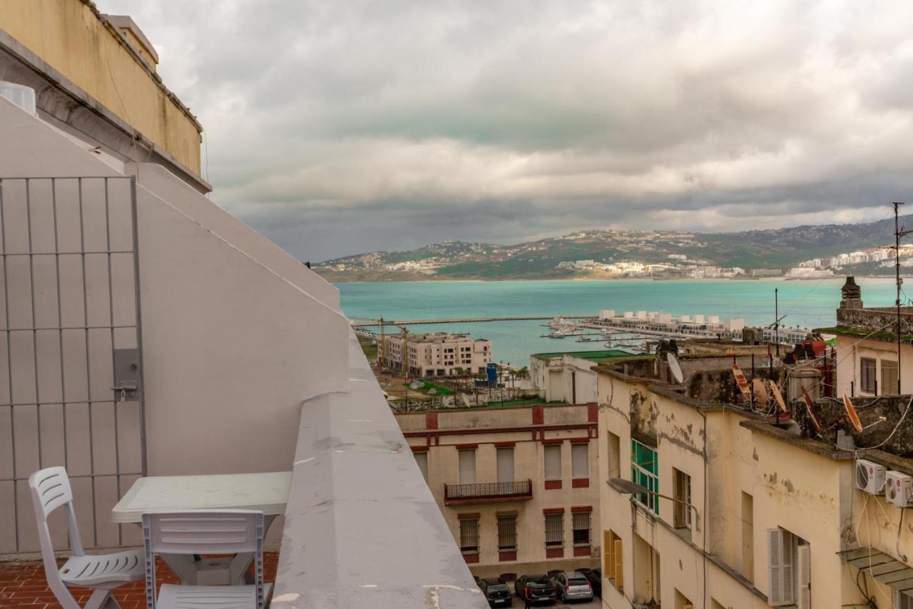 Velasquez Appartements Fast Wifi And Ocean View Tanger Luaran gambar