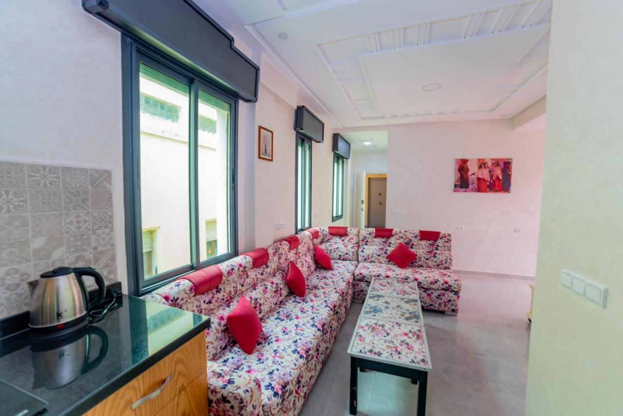Velasquez Appartements Fast Wifi And Ocean View Tanger Luaran gambar