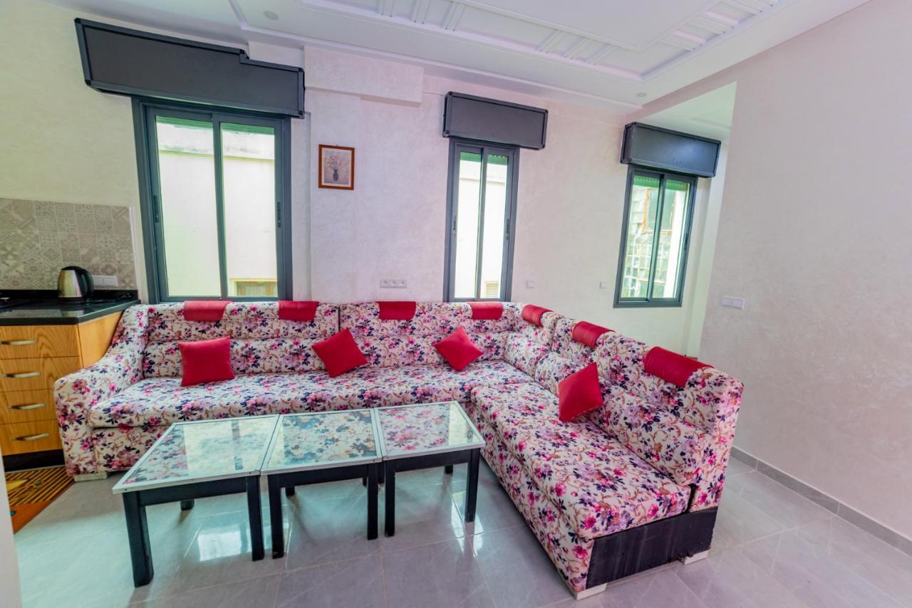 Velasquez Appartements Fast Wifi And Ocean View Tanger Luaran gambar