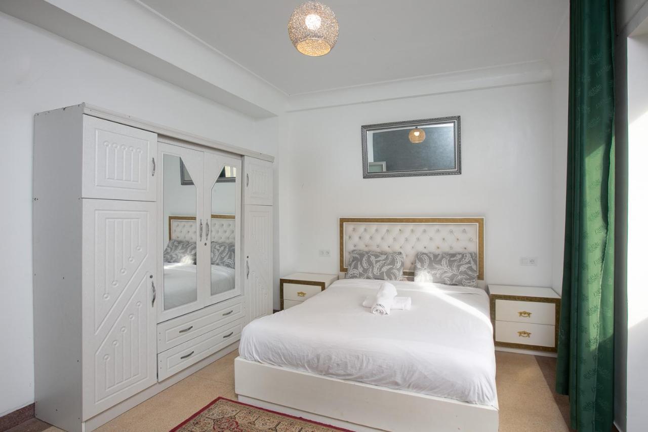 Velasquez Appartements Fast Wifi And Ocean View Tanger Luaran gambar